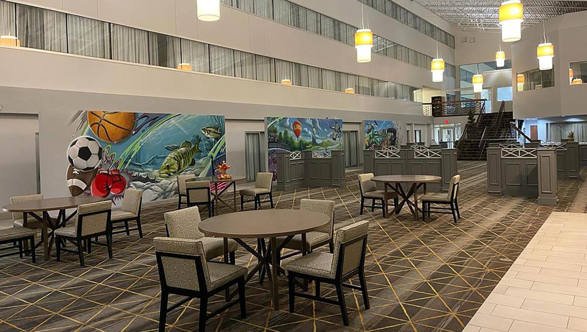 Gateway Hotel & Convention Center Flint Buitenkant foto